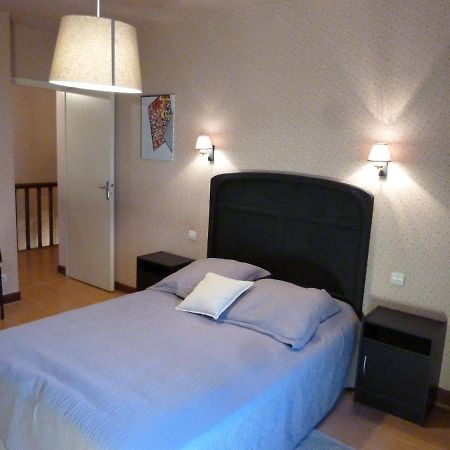 Les Millepertuis Villa Luz-Saint-Sauveur Bagian luar foto