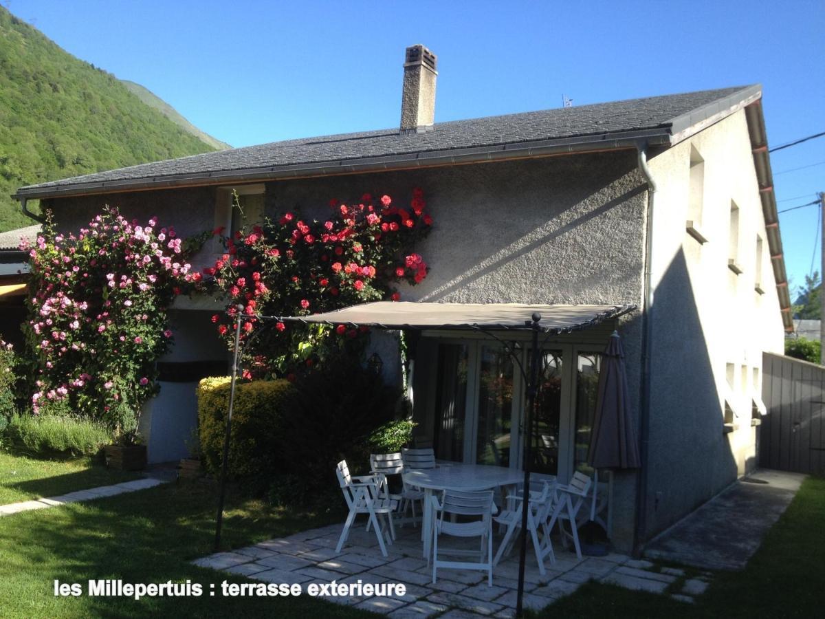 Les Millepertuis Villa Luz-Saint-Sauveur Bagian luar foto